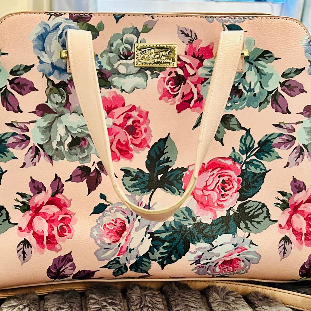 Betsey Johnson Floral Pink Crossbody Bag - Picture 2 of 5